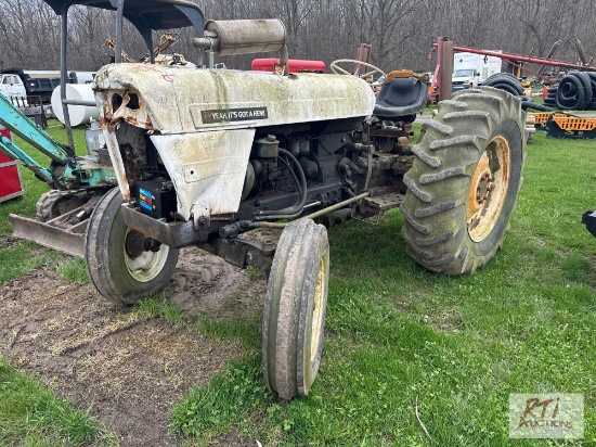 David Brown 880 tractor, diesel, draw bar, PTO, 1439 hrs