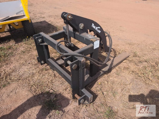 The Claw loader mounted fork grapple