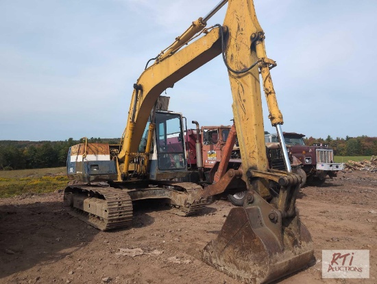 Komatsu PC100 excavator, 36in bucket, thumb