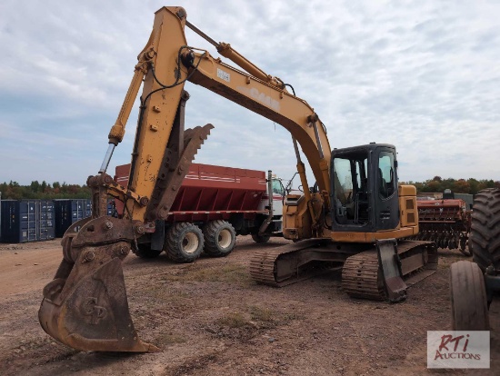Case CX135 SR excavator, with 24 in bucket, coupler, thumb, front glass is here but needs to be