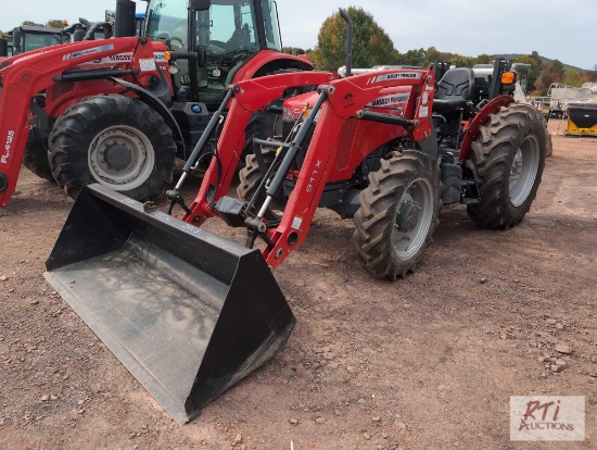 2023 Massey Ferguson 2606 tractor, front loader, bucket, 133 hrs., SN 1YN1398280