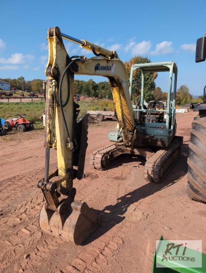 Yanmar B37 mini excavator with a digging bucket hydraulic thumb, grading blade yanmar diesel engine