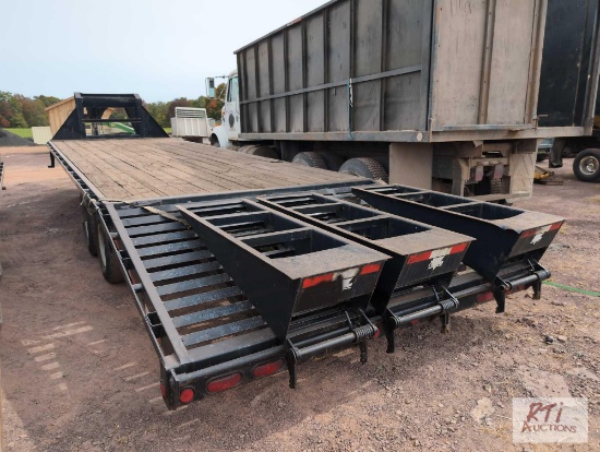 PJ 28 ft tandem dual gooseneck trailer, dovetail, 3 ramps, VIN: