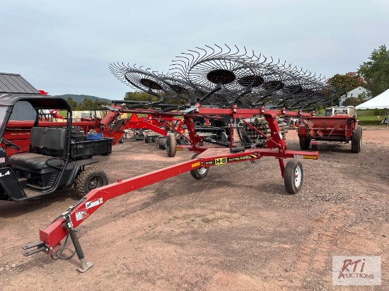 New H&S 3112 12 wheel wheel rake