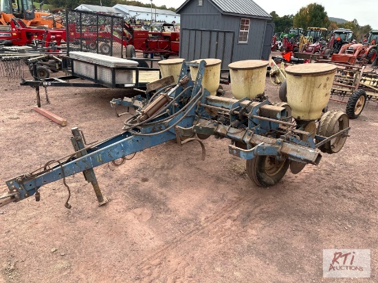 Ford 4 row corn planter