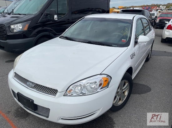 2013 Chevy Impala PW, PL, A/C, 118,826 miles, VIN:...2G1WF5E3XD1226896 - Municipal - Monroe County