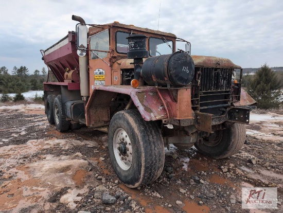 Military 10 wheel all wheel drive lime spreader truck