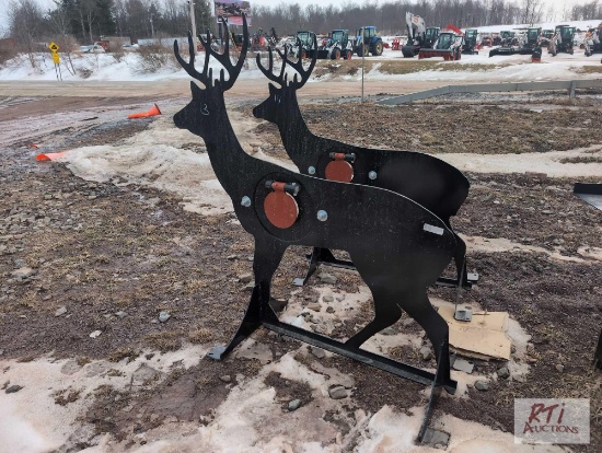 Deer shooting target