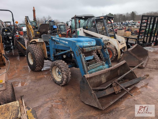 Ford 1710 4WD compact tractor with loader, Kelly backhoe