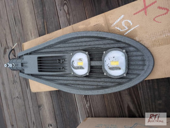 2X 100 watt LED street lights