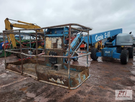 Genie S65 boom lift with diesel engine, 4WD, runs and operates fine