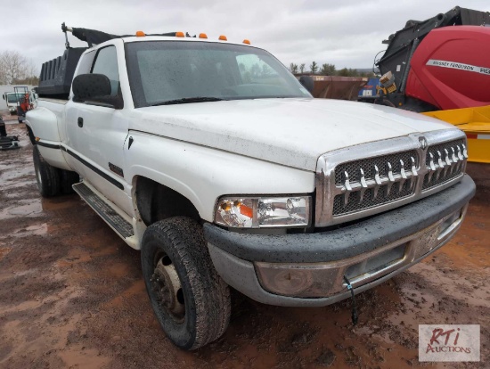 1998 Dodge Ram 3500 diesel 4WD extended cab dually pickup with Dumperdogg dump body, automatic, PW,