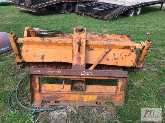 Skid steer mount sweeper