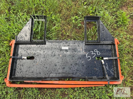 Pallet forks for skid loader with 42in tines.