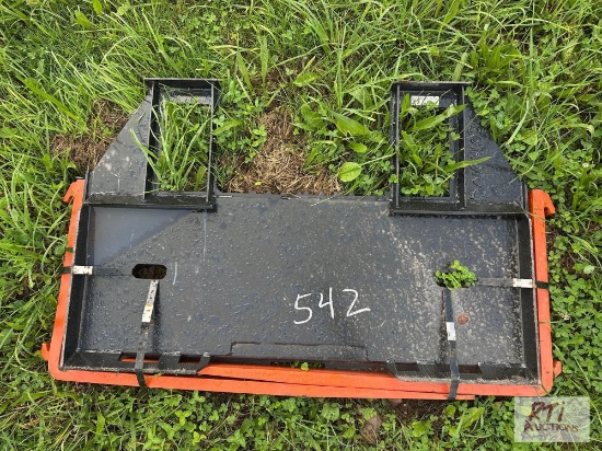 Pallet forks for skid loader with 42in tines.