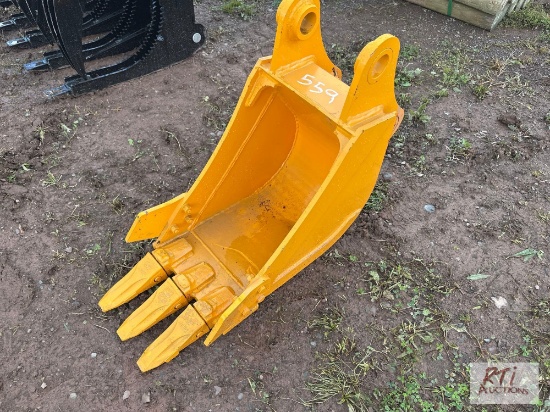 12in excavator bucket for Cat 305 size excavator.