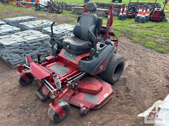 Ferris ISX3300 commercial zero turn mower, 72in deck, VanGuard 40hp engine, independent suspension,