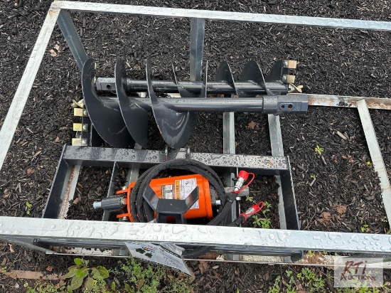 Wolverine hydraulic post hole digger for skid loader with 18in, and 12in augers with removable
