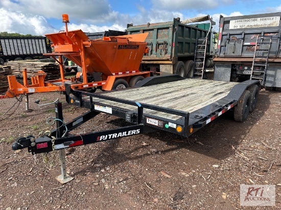 2022 PJ 18ft tandem axle super wide fender trailer, dovetail, fold up ramps, 9899lb GVWR,