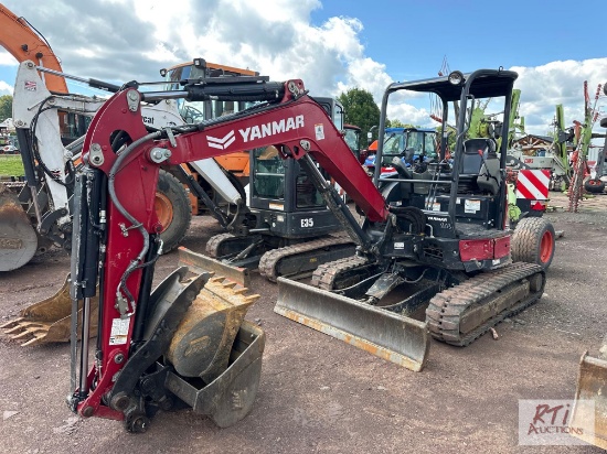Yanmar VIO35 excavator, OROPS, hydraulic thumb, sells with 3 buckets, 2838 hrs.