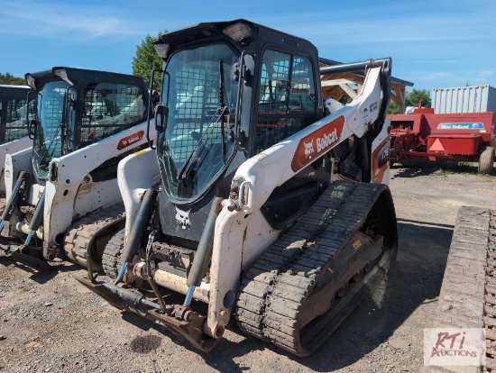 2023 T76 Bobcat track loader with enclosed cab, joystick controls, 1071 hrs.