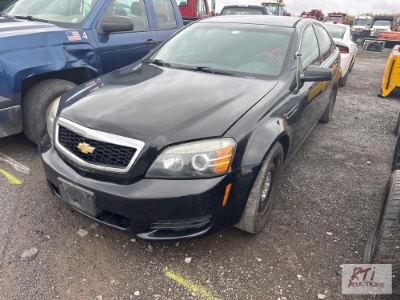 2013 Chevy Caprice sedan, PL, PW, AC, missing center console, ~91,000 miles. VIN: 6G1MK5U36DL828079