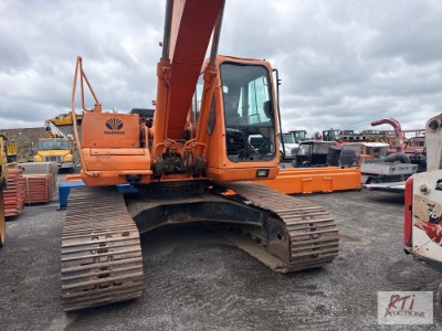 Daewoo 225LCV excavator, 46 digging bucket, cab, heat, 4,398 hours - SN 1486