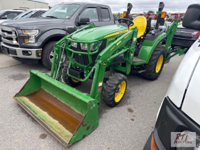 John Deere 2032R tractor, 4WD, Quick connect loader, Backhoe, HST, 127 hours