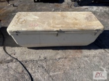 Concrete curing box