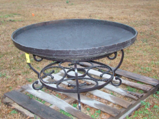 FIRE PIT