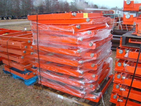 ORANGE ROLLER PALLET RACK