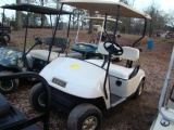 E-Z-GO ELECTRICGOLF CART WITH AUTO CHARGER