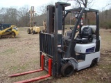 NISSAN 30 FORKLIFT