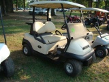 CLUB CAR ELEC GOLF CAET W/ CHARGER