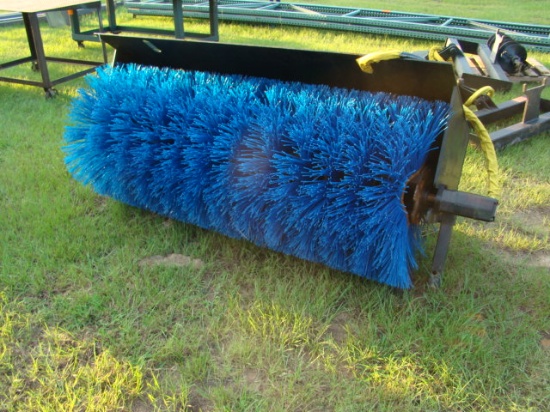 SKID STEER 6' SWEEPER