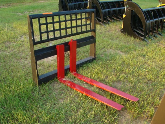 SKID STEER FORK HANGER W/ USED 36" FORKS