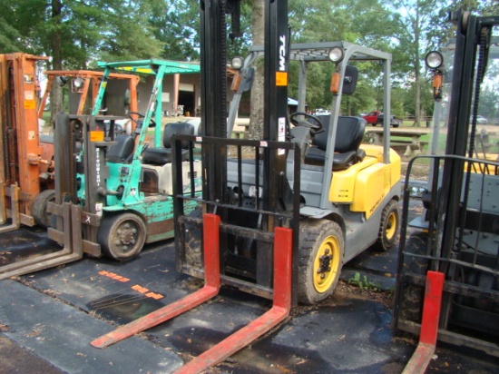 2010 TCM PRO G30 FORKLIFT