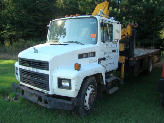 1996 MACK W/KNAPHIEDE FLATBED W/COPMA CRANE