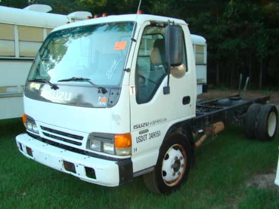 2002 ISUZU 8EFI NDR HD CAB/CHASSIS TRUCK