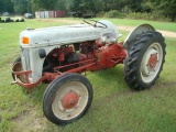 (D-ROW)  FORD 9N TRACTOR