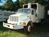 1996 INTERNATIONAL 4900 GARBAGE TRUCK