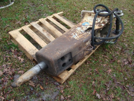 SWITCH HITCH HYDRAULIC CONCRETE BUSTER