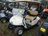 2016 E-Z- GO GOLF CART WITH CHARGER