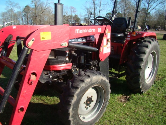 MAHINDRA 4530 TRACTOR W/ FRONT END LOADER/ BUCKET