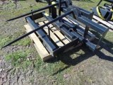 SKID STEER HAY SPEAR