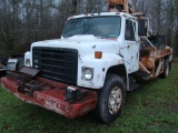 (T) 1979 INTERNATIONAL CRANE TRUCK