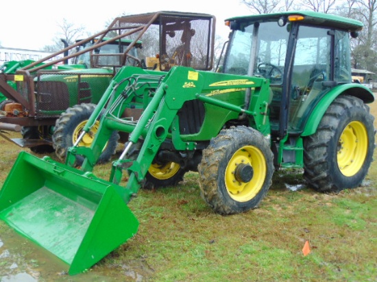 JOHN DEERE 5525 TRACTOR