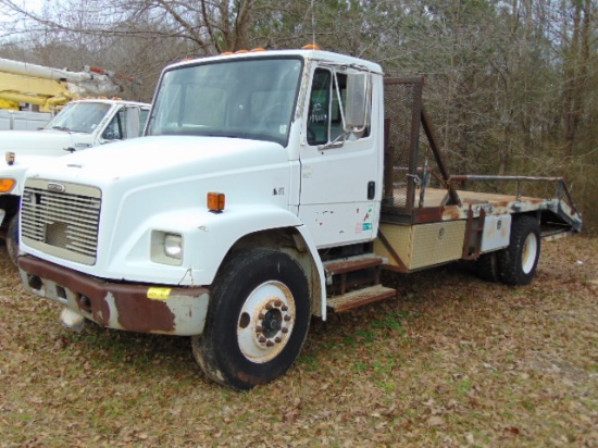 (T) 2000 FREIGHTLINER F-70