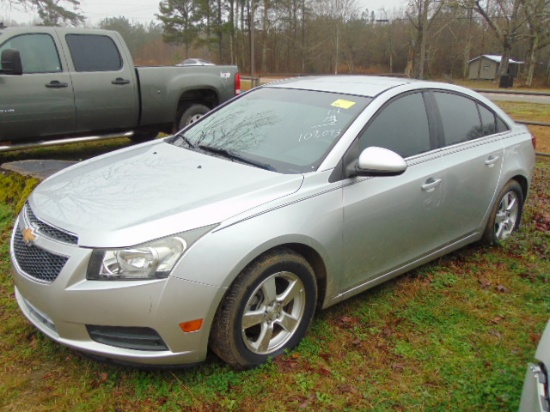 (TC) 204 CHEVROLET CRUZE