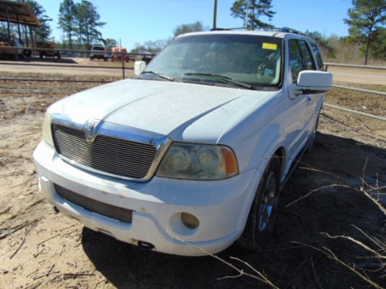 (T) 2004 LINCOLN NAVIGATOR